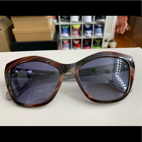 Authentic Balmain Sunglasses - Picture 6 of 7